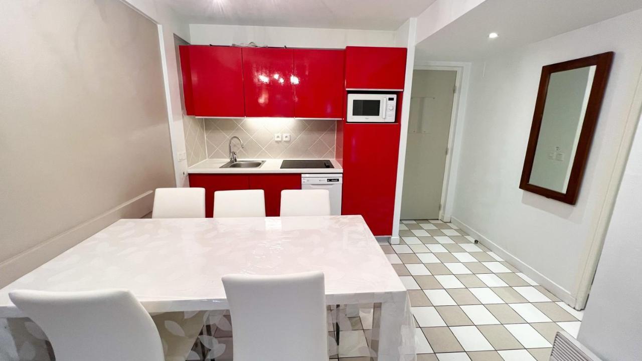 6-Person Apartment With Swimming Pool Tennis Court And Free Parking 25 Le Touquet Экстерьер фото