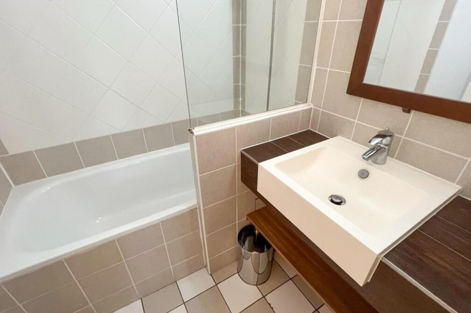 6-Person Apartment With Swimming Pool Tennis Court And Free Parking 25 Le Touquet Экстерьер фото