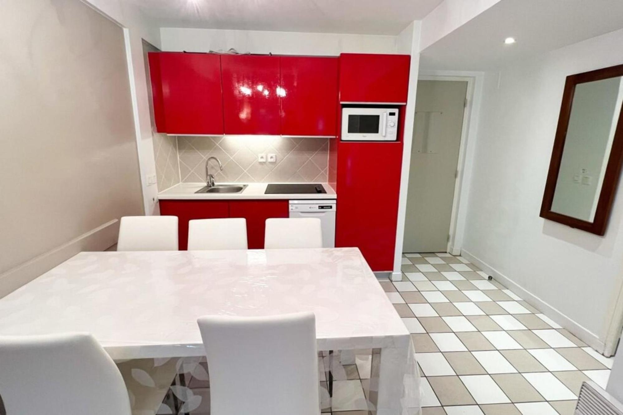 6-Person Apartment With Swimming Pool Tennis Court And Free Parking 25 Le Touquet Экстерьер фото