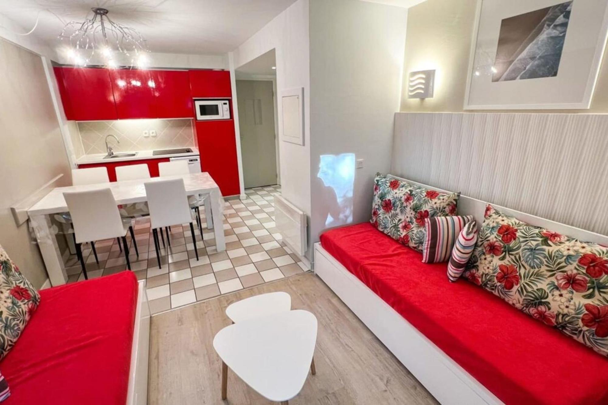 6-Person Apartment With Swimming Pool Tennis Court And Free Parking 25 Le Touquet Экстерьер фото